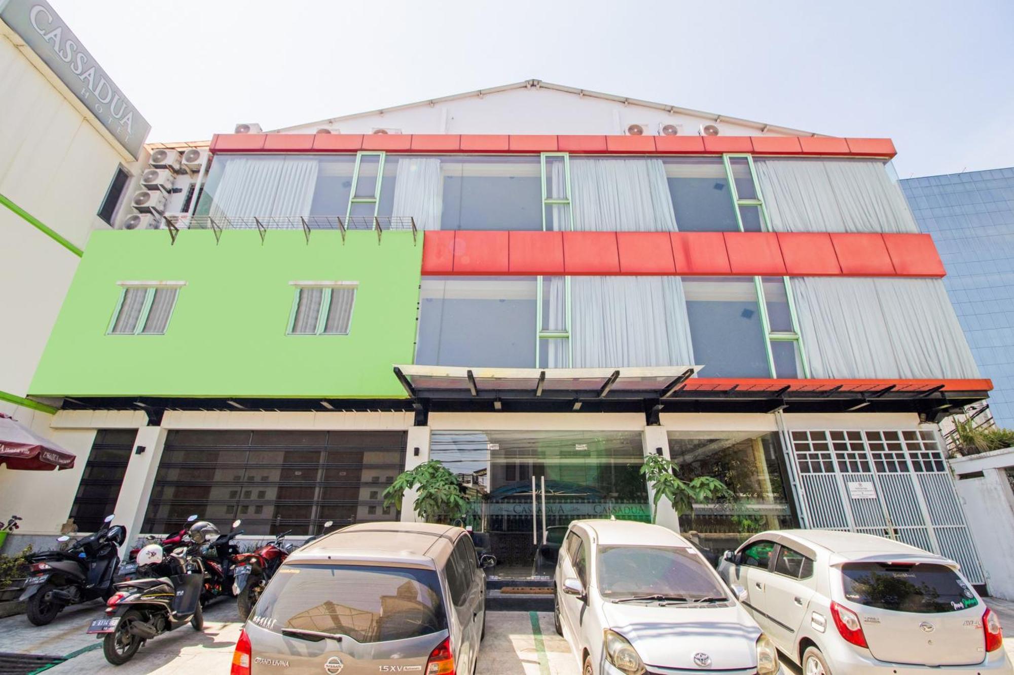 Oyo Flagship 3753 Cassa Dua Hotel Cimahi Exterior photo